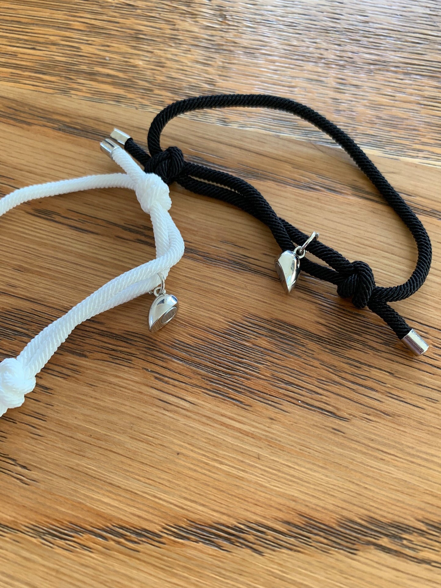 Magnetic Hearts Bracelets