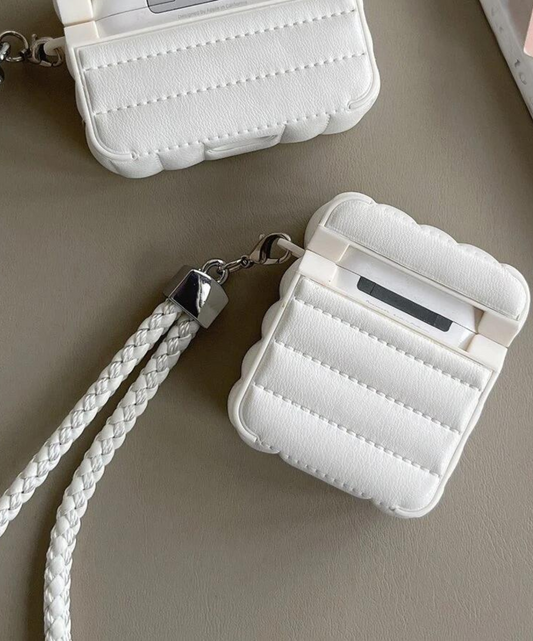 White Puffer Airpod Case